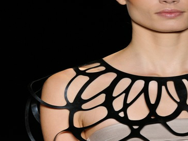 (SPFW/Divulgação) Desfile da UMA com assessórios da Design Tun