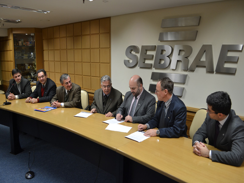 (Dudu Leal) Cooperação entre entidades atenderá Santa Cruz do Sul, Passo Fundo, Santa Maria, Ijuí, Lajeado e Erechim