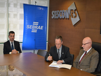 Segundo Léo Hainzenreder, a parceria faz parte da estratégia do programa para atender 3 mil empresas até 2014 (Foto Sebrae/RS)