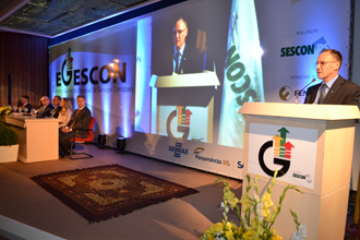 superintendente do SEBRAE/RS, Léo Hainzenreder