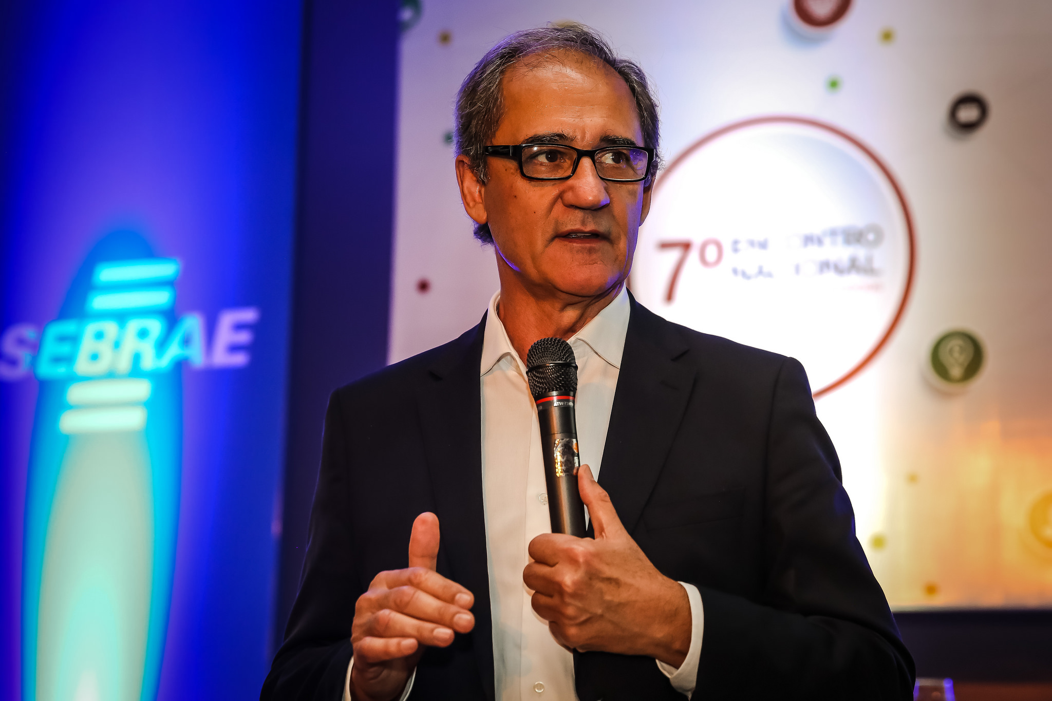 Derly Fialho finalizou o Enacen que recebeu cerca de 300 empreendedores (Foto: Marcos Nagelstein)
