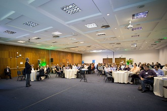 O diretor-superintendente do SEBRAE/RS, Derly Fialho, liderou o evento em Porto Alegre (Foto: Eduardo Rocha)