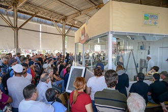 Público lotou as oficinas da Vitrine da Carne Gaúcha neste domingo (Foto: Fagner Almeida)