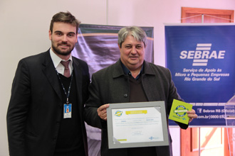 Prefeito de Gramado, Nestor Tissot, à direita (Foto: Sebrae/RS)