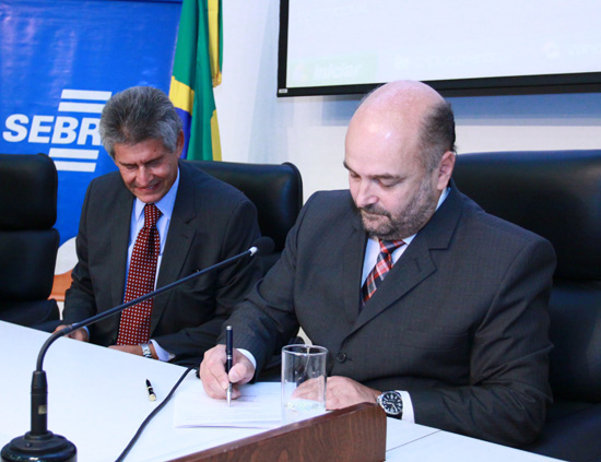 Afonso Motta (E) e Vitor Koch (D)