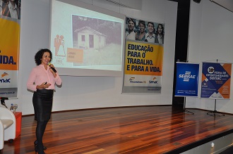 Mazé Lima esteve em Porto Alegre na noite dessa quarta-feira, 6 de maio (Foto: Mônica Carvalho/Faculdade Senac POA)