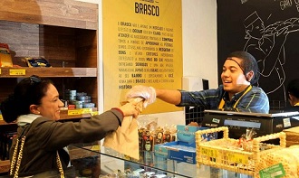 Equipe do Mercado Brasco prioriza o atendimento diferenciado (Foto: Divulgação)