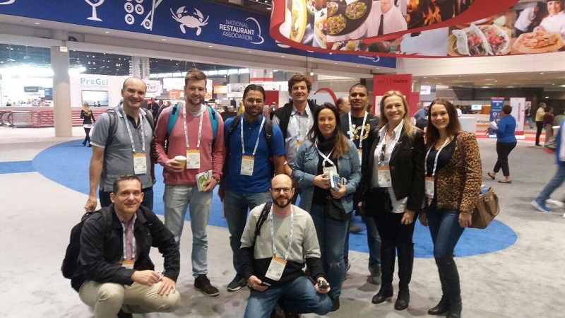 Grupo gaúcho na NRA Show 2016, em Chicago (Foto: SEBRAE/RS)