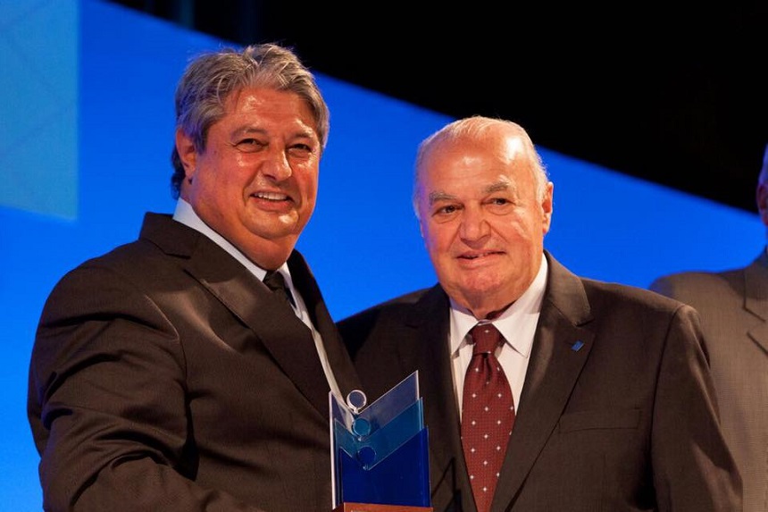 Nestor Tissot ao lado do presidente do SEBRAE/RS, Carlos Sperotto (Foto: Edu Rocha)