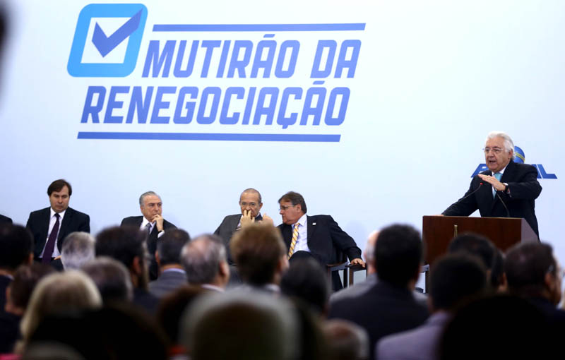 Presidente Afif discursa no Crescer sem Medo (Foto Charles Damasceno)