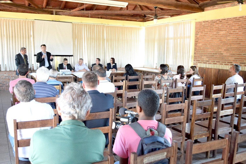 O Secretário Estadual e Conselheiro do SEBRAE/RS Fábio Branco participou da cerimônia em Taples (Foto: Divulgação / Prefeitura)