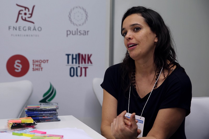 Fernada Negrão, instrutora do Design Thinking para Educadores (Foto: Marcos Nagelstein / Agência Preview) 
